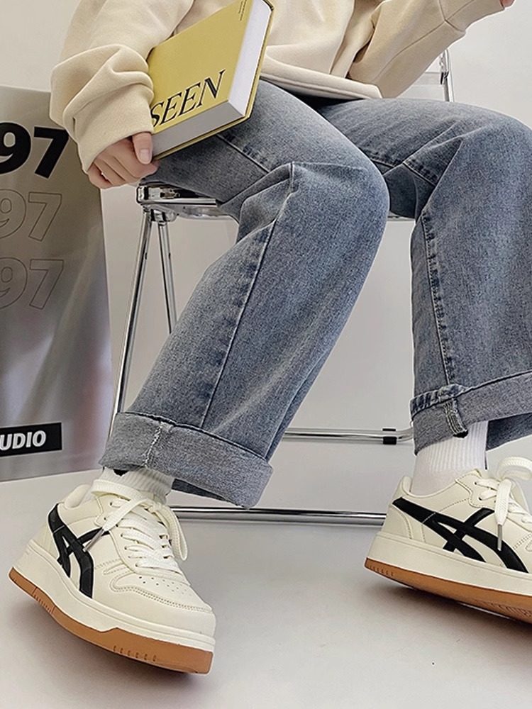 Retro Low Top Thick Sole Lace Up Casual Sneakers